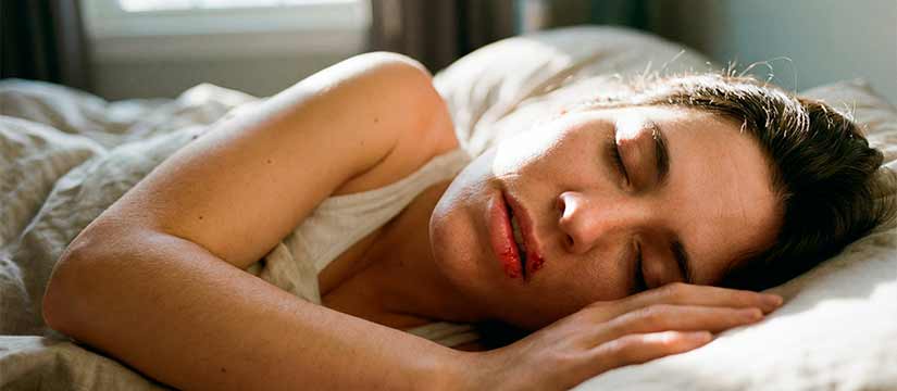 por-que-me-muerdo-la-lengua-al-dormir-y-que-hacer-para-evitarlo